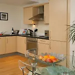 Lejlighed Hamilton Court From Your Bristol