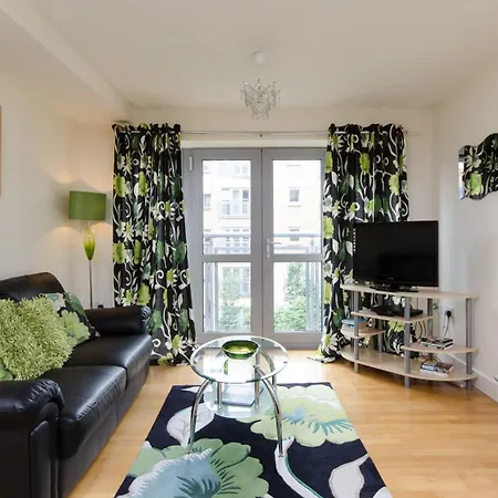 Apartment Hamilton Court From Your Bristol