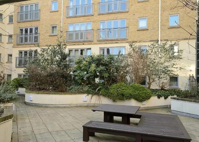 Apartamento Hamilton Court From Your *