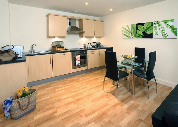 Hamilton Court From Your Lägenhet