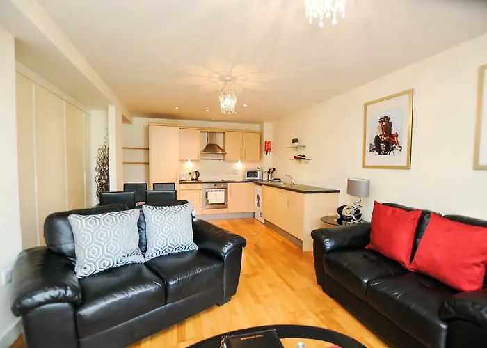 Hamilton Court From Your 公寓 *