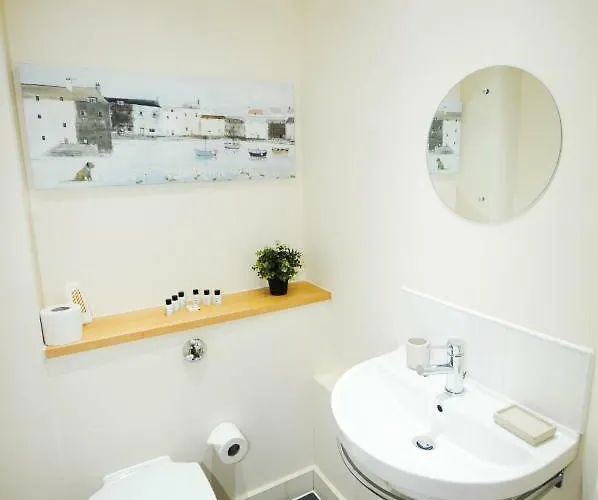 Hamilton Court From Your 布里斯托