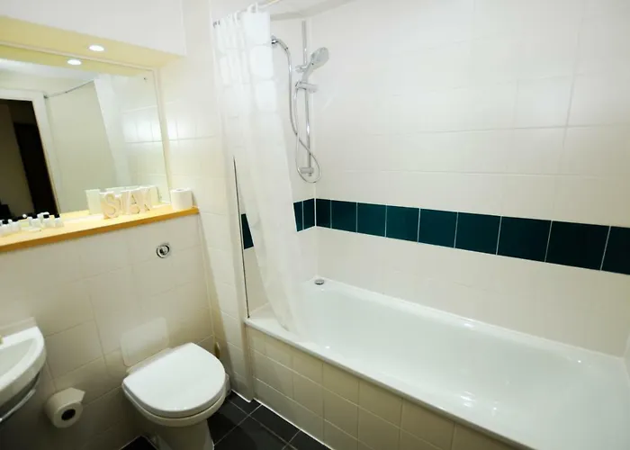 Hamilton Court From Your Bristol