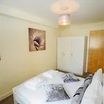 Διαμέρισμα Hamilton Court From Your Μπρίστολ