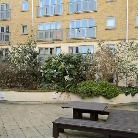 Διαμέρισμα Hamilton Court From Your *