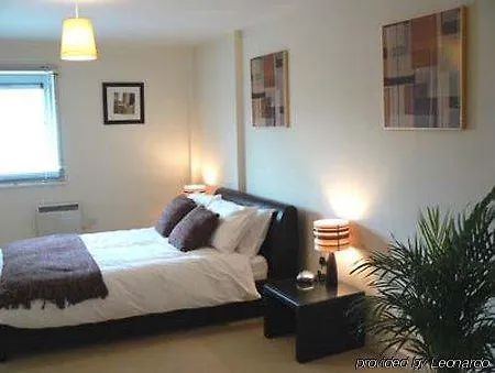 Lejlighed Hamilton Court From Your *