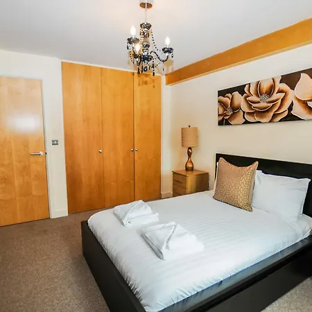 Hamilton Court From Your Bristol