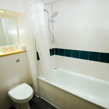 Hamilton Court From Your Bristol